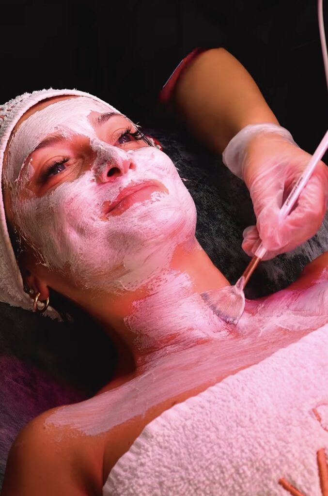 Kibele Beauty Studio Ankara Balgat profesyonel cilt bakımı maske uygulaması